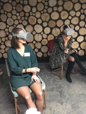 Teambuilding Novartis Femmes avec des équipements VR